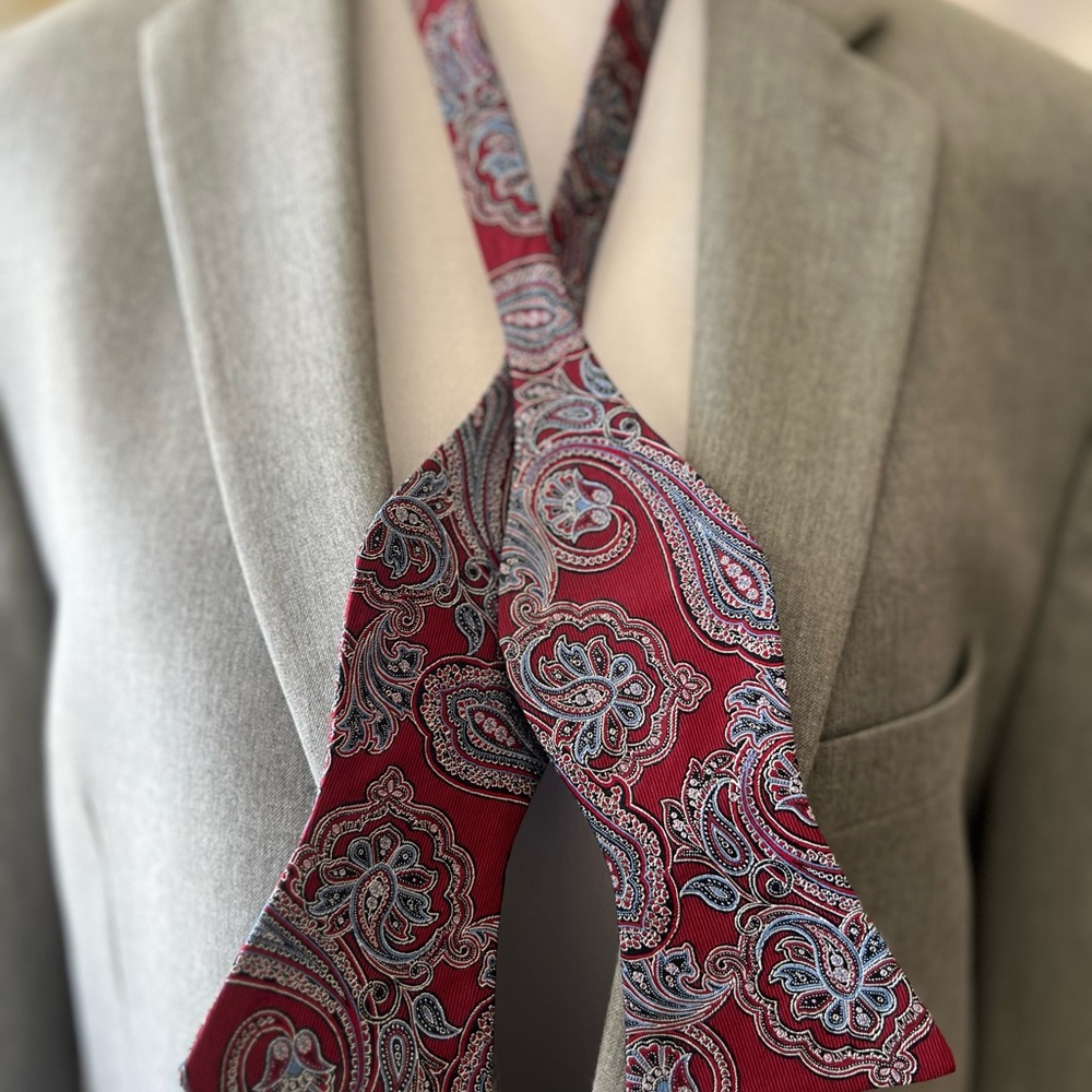 Tommy Hilfiger Burgundy Paisley Bow Tie